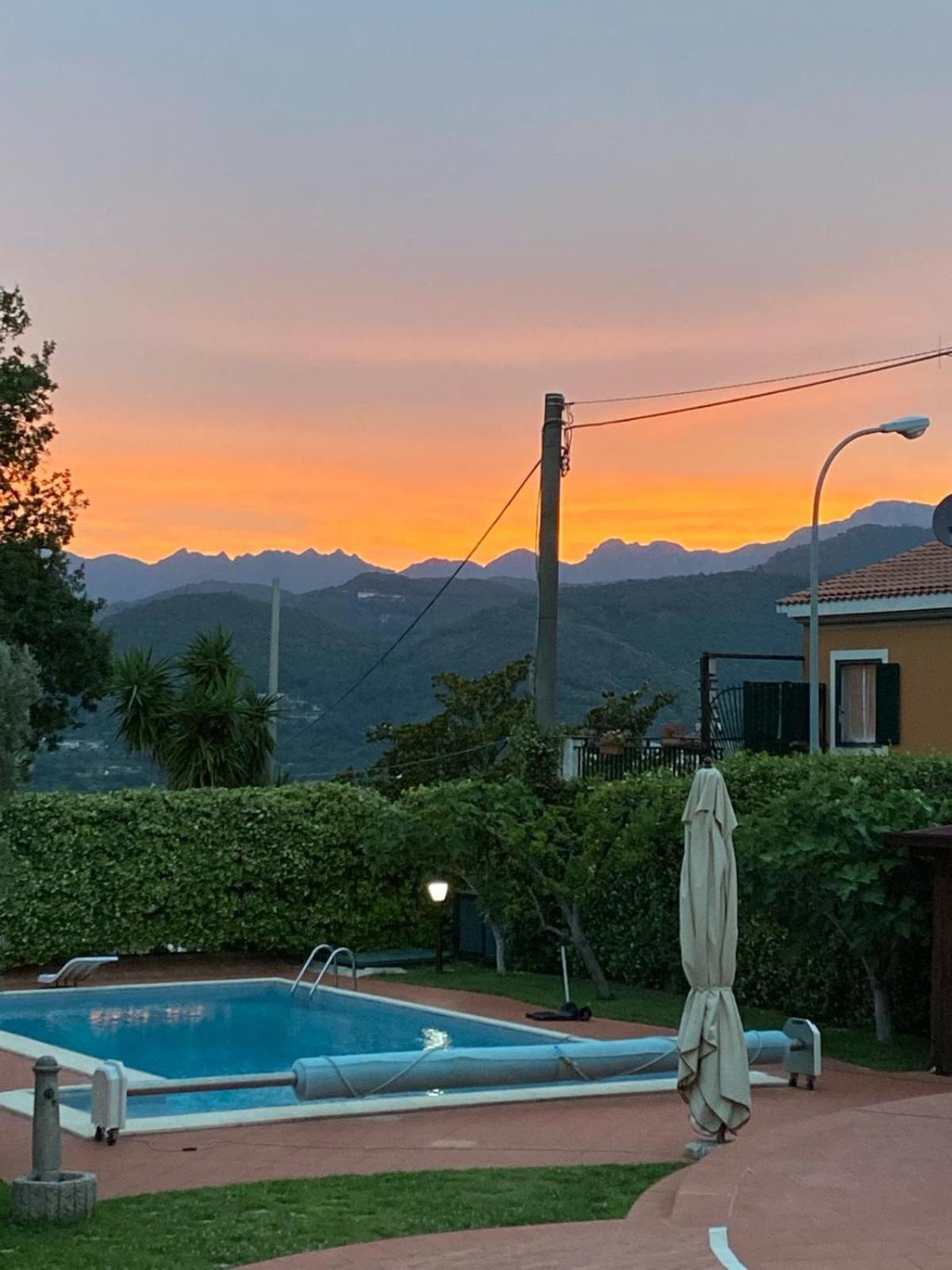 B&B La Rosa Salerno Eksteriør bilde